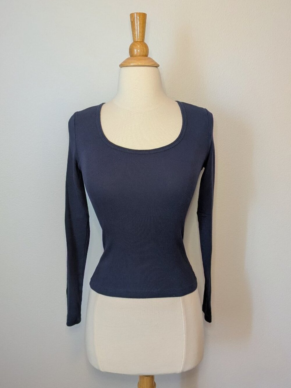 Artizia HomeStretch Scoop Neck Long Sleeve